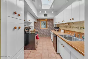 2642 N Bahana Dr, Tucson, AZ 85715 - Photo 33