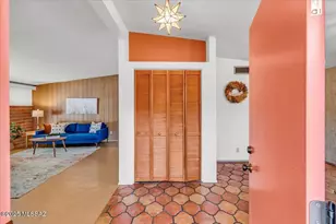 2642 N Bahana Dr, Tucson, AZ 85715 - Photo 11