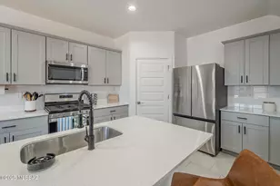 12815 E Joffroy Dr, Vail, AZ 85641 - Photo 11