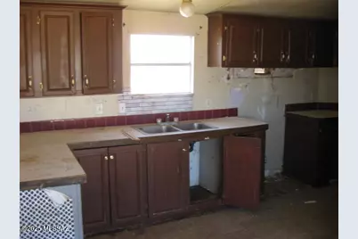 15942 W Sandy Street, Marana, AZ 85653 - Photo 5