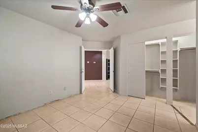 4703 W Gatehinge Court, Tucson, AZ 85741 - Photo 17