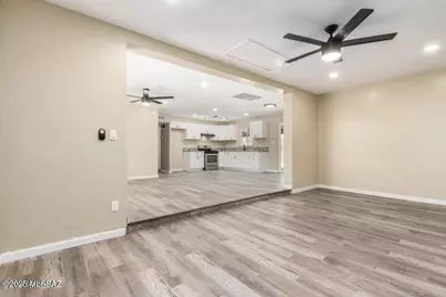 6271 E 20th Street, Tucson, AZ 85711 - Photo 7