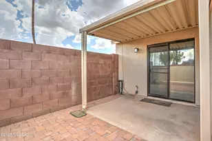 2407 N Palo Hacha Dr, Tucson, AZ 85745 - Photo 11