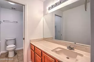 2407 N Palo Hacha Dr, Tucson, AZ 85745 - Photo 39