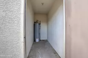 2407 N Palo Hacha Dr, Tucson, AZ 85745 - Photo 15