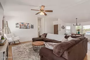 15671 W Yellow Horse Rd, Tucson, AZ 85736 - Photo 9