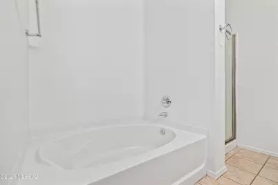 13555 E Diablo Creek Drive, Vail, AZ 85641 - Photo 17