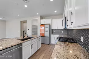 9813 E Miller Peak Trl, Tucson, AZ 85747 - Photo 5