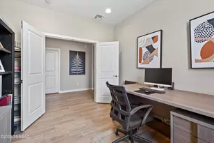 2300 W Alamo Spring Loop, Oro Valley, AZ 85742 - Photo 7