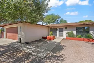 2729 N La Cienega Dr, Tucson, AZ 85715 - Photo 1