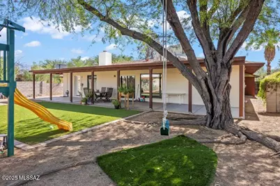 2729 N La Cienega Drive, Tucson, AZ 85715 - Photo 3