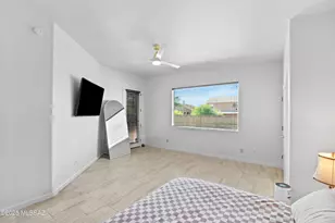 10256 E Calle Estrella Fugaz, Tucson, AZ 85747 - Photo 13