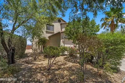 7563 E Fair Meadows Loop, Tucson, AZ 85756 - Photo 5