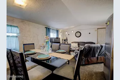 9865 S Desert Brush Loop, Tucson, AZ 85756 - Photo 3