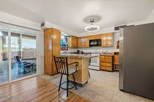 51 S Azurite Dr, Tucson, AZ 85745 - Photo 9