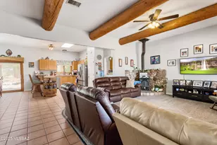 2031 W Cougar Pl, Huachuca City, AZ 85616 - Photo 3