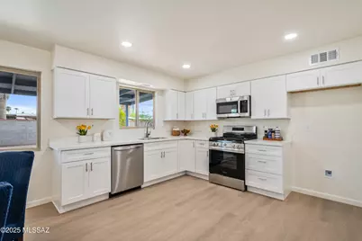 6222 E 15th Street, Tucson, AZ 85711 - Photo 9