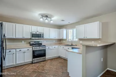 5169 N Sabi Road, Marana, AZ 85653 - Photo 13