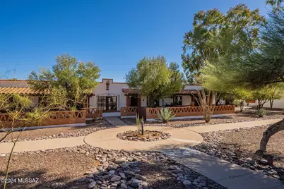 387 S Paseo Quinta #C, Green Valley, AZ 85614 - Photo 3
