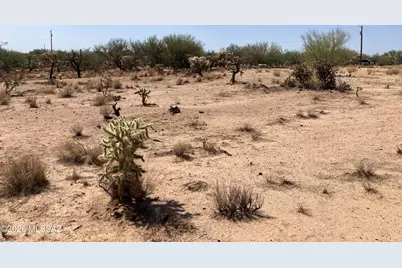 15340 Many Horses Road #127, Tucson, AZ 85736 - Photo 13