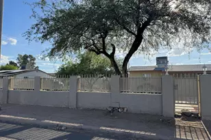 4702 S 15th Ave, Tucson, AZ 85714 - Photo 3