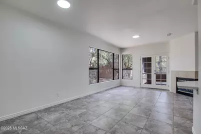 6655 N Canyon Crest Drive #15105, Tucson, AZ 85750 - Photo 11