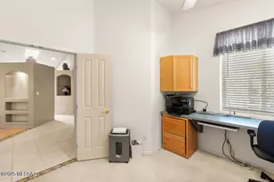 2652 S Falcon View Dr, Tucson, AZ 85713 - Photo 31