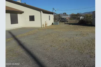 104 S Casas Lindas Drive, Willcox, AZ 85643 - Photo 17