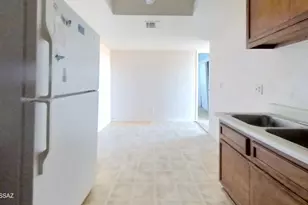 8263 N Oracle Rd, Oro Valley, AZ 85704 - Photo 9