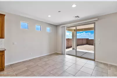 8302 S Stargilia Court, Tucson, AZ 85747 - Photo 7