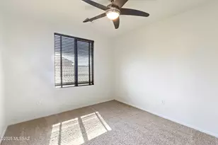 10568 E Desert Drifter Pl, Tucson, AZ 85747 - Photo 27
