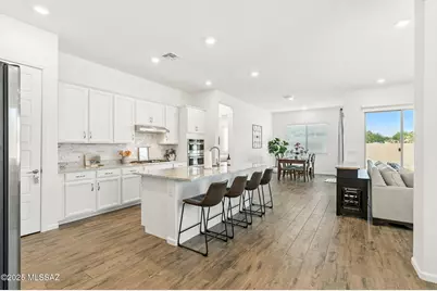 5190 W Ridgemont Court, Tucson, AZ 85742 - Photo 3