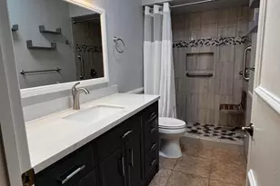 1439 W Camino Calderon, Green Valley, AZ 85622 - Photo 17