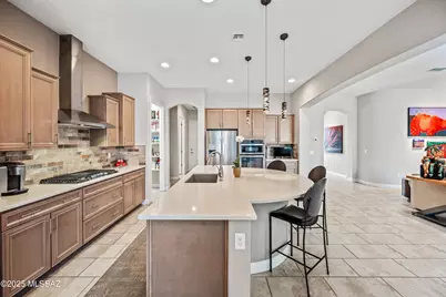 13945 N Bright Angel Trail, Marana, AZ 85658 - Photo 17