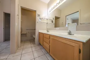 10889 E Walking Stick Dr, Tucson, AZ 85748 - Photo 21