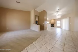 10889 E Walking Stick Dr, Tucson, AZ 85748 - Photo 3