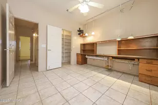 10889 E Walking Stick Dr, Tucson, AZ 85748 - Photo 23