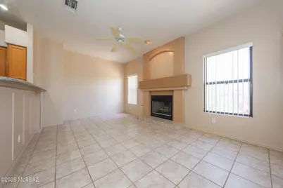 10889 E Walking Stick Drive, Tucson, AZ 85748 - Photo 9