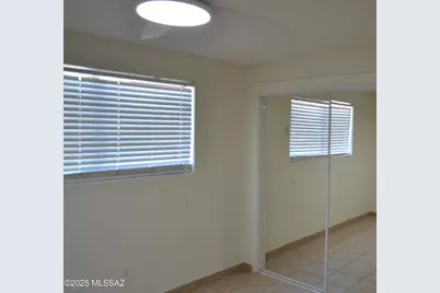 29 E Pastime Road, Tucson, AZ 85705 - Photo 9