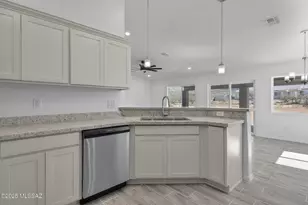 177 Via Agua Sarca, Rio Rico, AZ 85648 - Photo 11