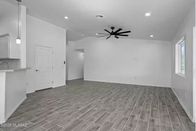 177 Via Agua Sarca, Rio Rico, AZ 85648 - Photo 9