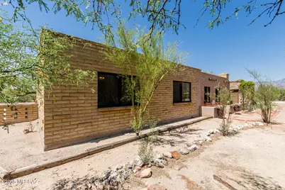 3901 N Smokey Topaz Lane, Tucson, AZ 85749 - Photo 3