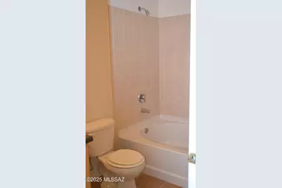 2020 W Dozemary Court, Tucson, AZ 85713 - Photo 11
