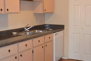 2020 W Dozemary Ct, Tucson, AZ 85713 - Photo 7