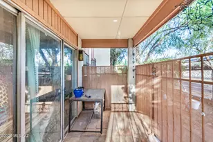 1600 N Wilmot Rd, Tucson, AZ 85712 - Photo 23