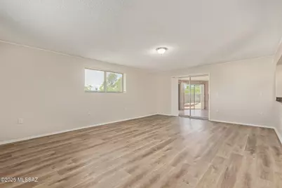 3401 W Westfal Drive, Tucson, AZ 85741 - Photo 11