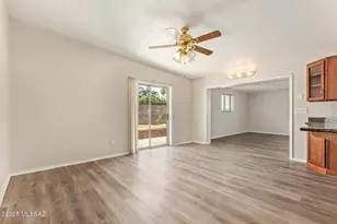 3401 W Westfal Dr, Tucson, AZ 85741 - Photo 11