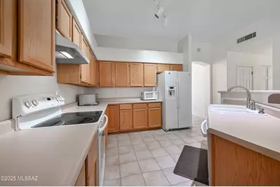 3045 N Rio Verde Drive, Tucson, AZ 85715 - Photo 7