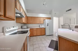 3045 N Rio Verde Dr, Tucson, AZ 85715 - Photo 7