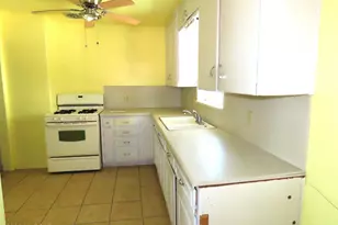 5823 E 18th St, Tucson, AZ 85711 - Photo 3